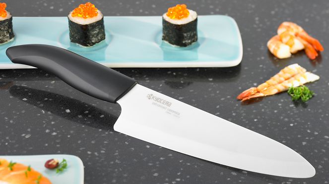 
                    Kyocera Santoku, lama di ceramica