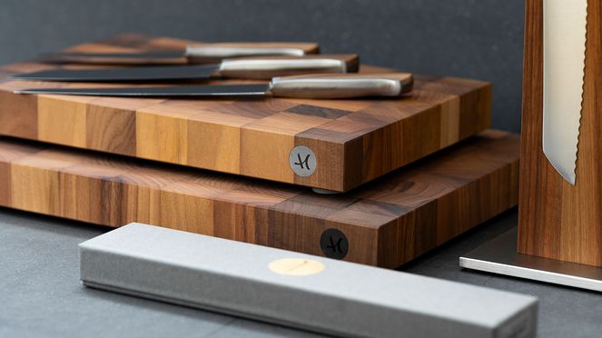 
                    Fodera di legno di noce del assortimento Caminada