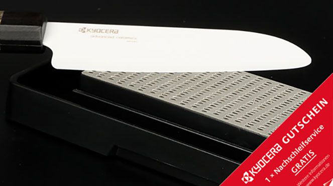 
                    Kyocera Santoku, manico ergonomico