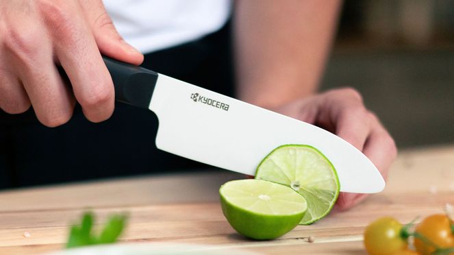 
                    Santoku Chowa for cutting fruits, vegetables, herbs and raw meat