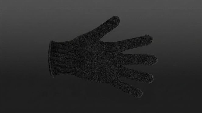 
                    The protective glove ensures safety when handling sharp knives, graters, etc.