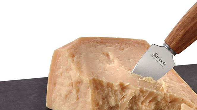 
                    The handle of the Caminada Parmesan knife pointed is made of FSC-certified German plum wood